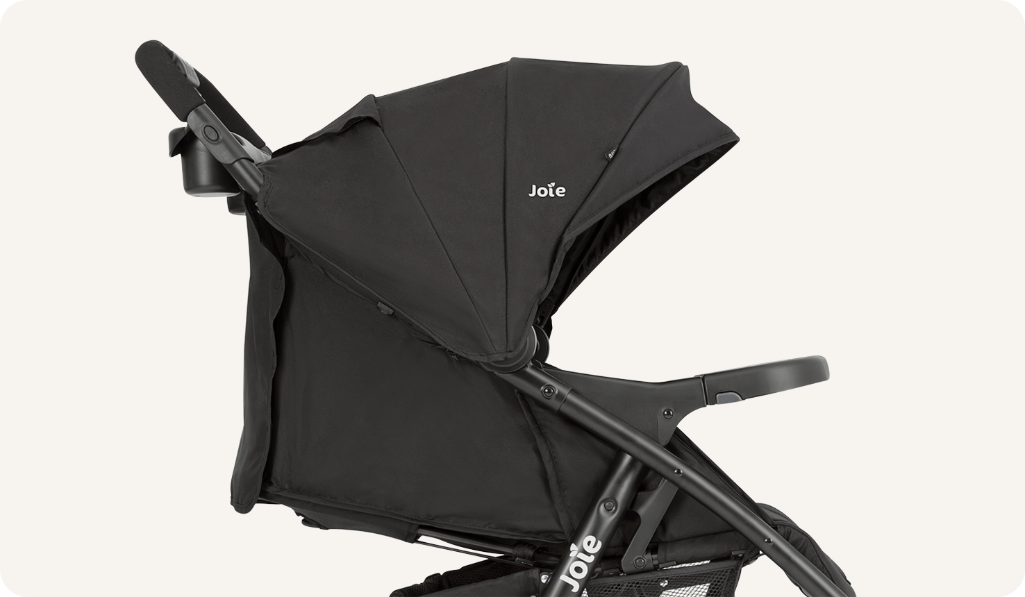  Joie i-Muze lx travel system pushchair in black close-up of the seat reclined.