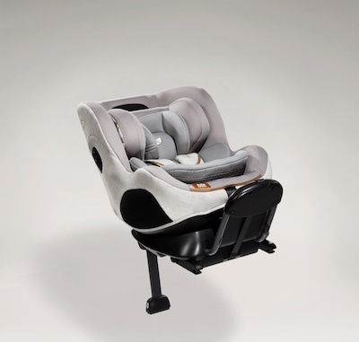 Joie Signature I-Prodigi in light gray in infant mode